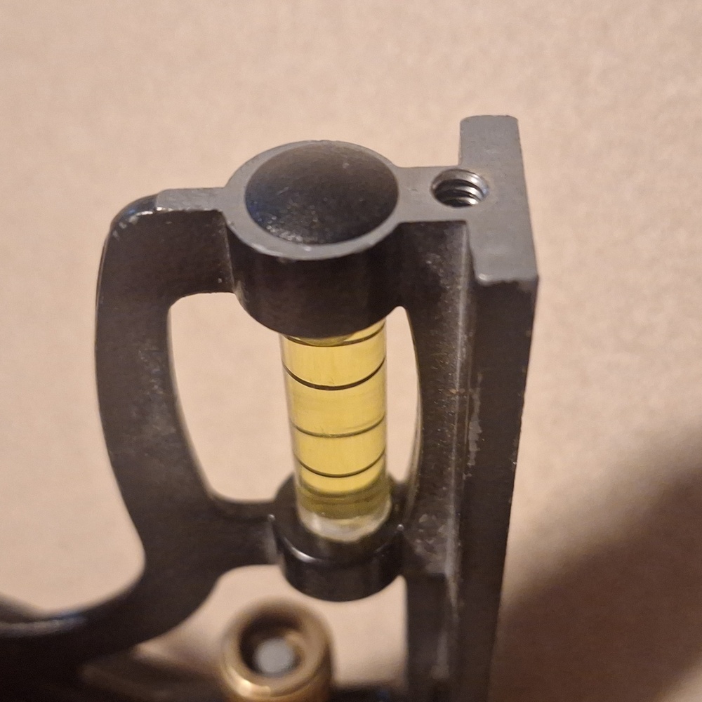 Vintage Carpentry Level 6 In - Picture 3 of 6